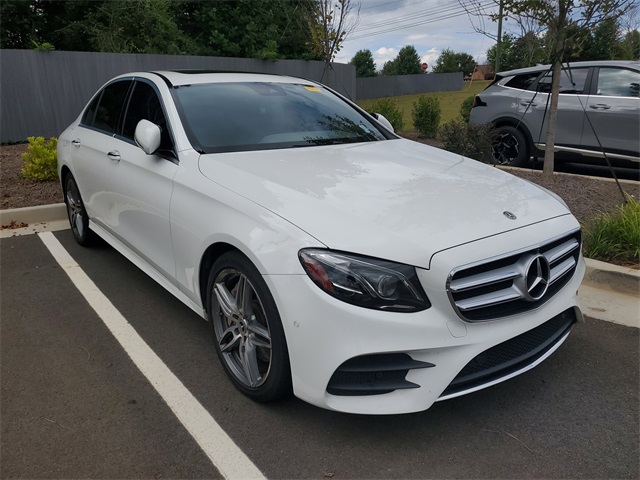 2019 Mercedes Benz E 300 4MATIC photo 3
