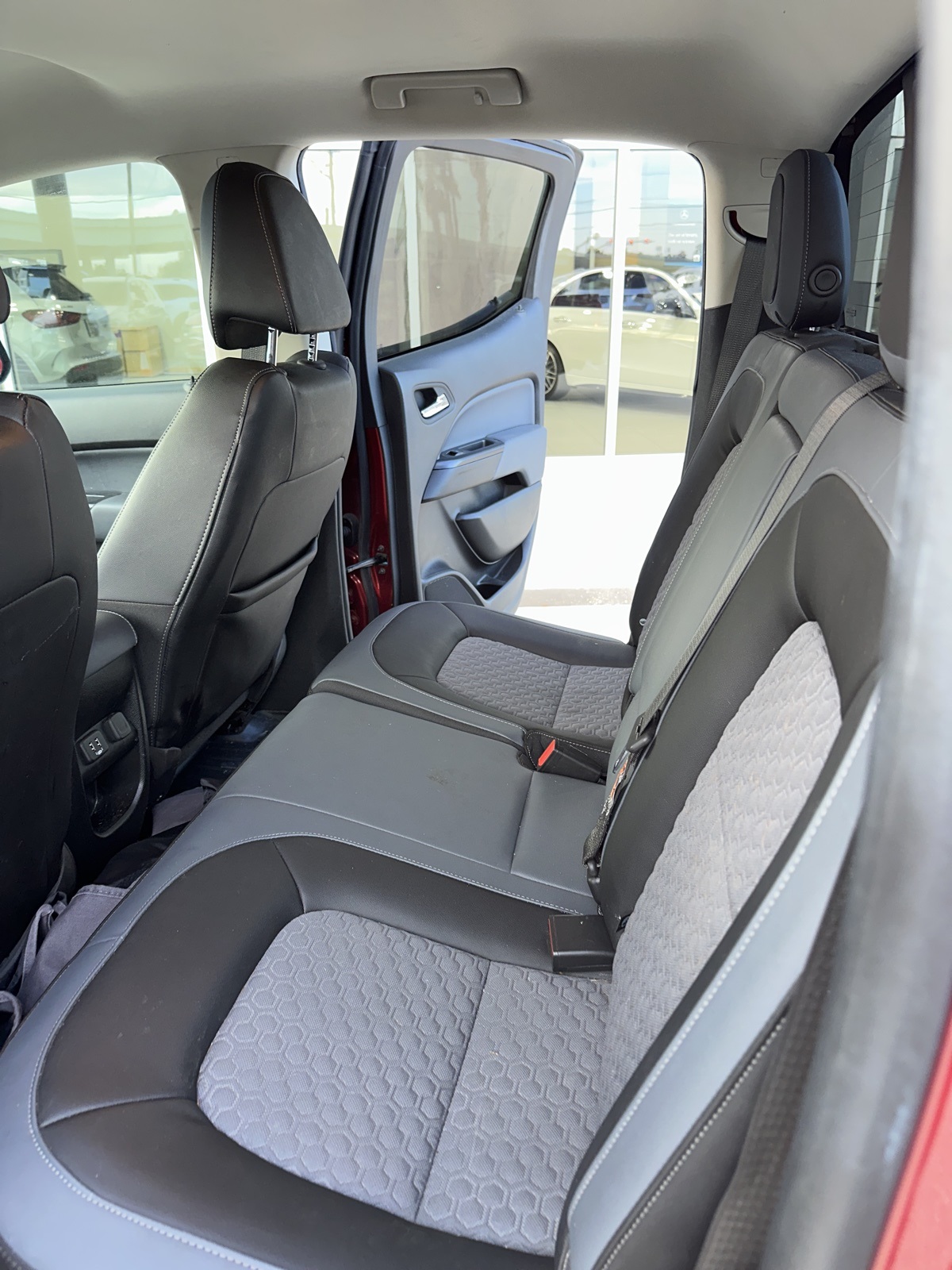 2021 Chevrolet Colorado Z71 photo 9