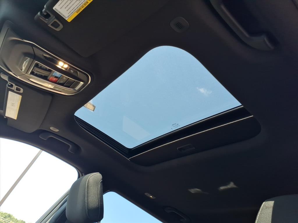 2025 Jeep Grand Cherokee Laredo X photo 7