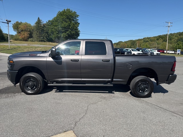 2025 Ram 2500 Tradesman photo 7