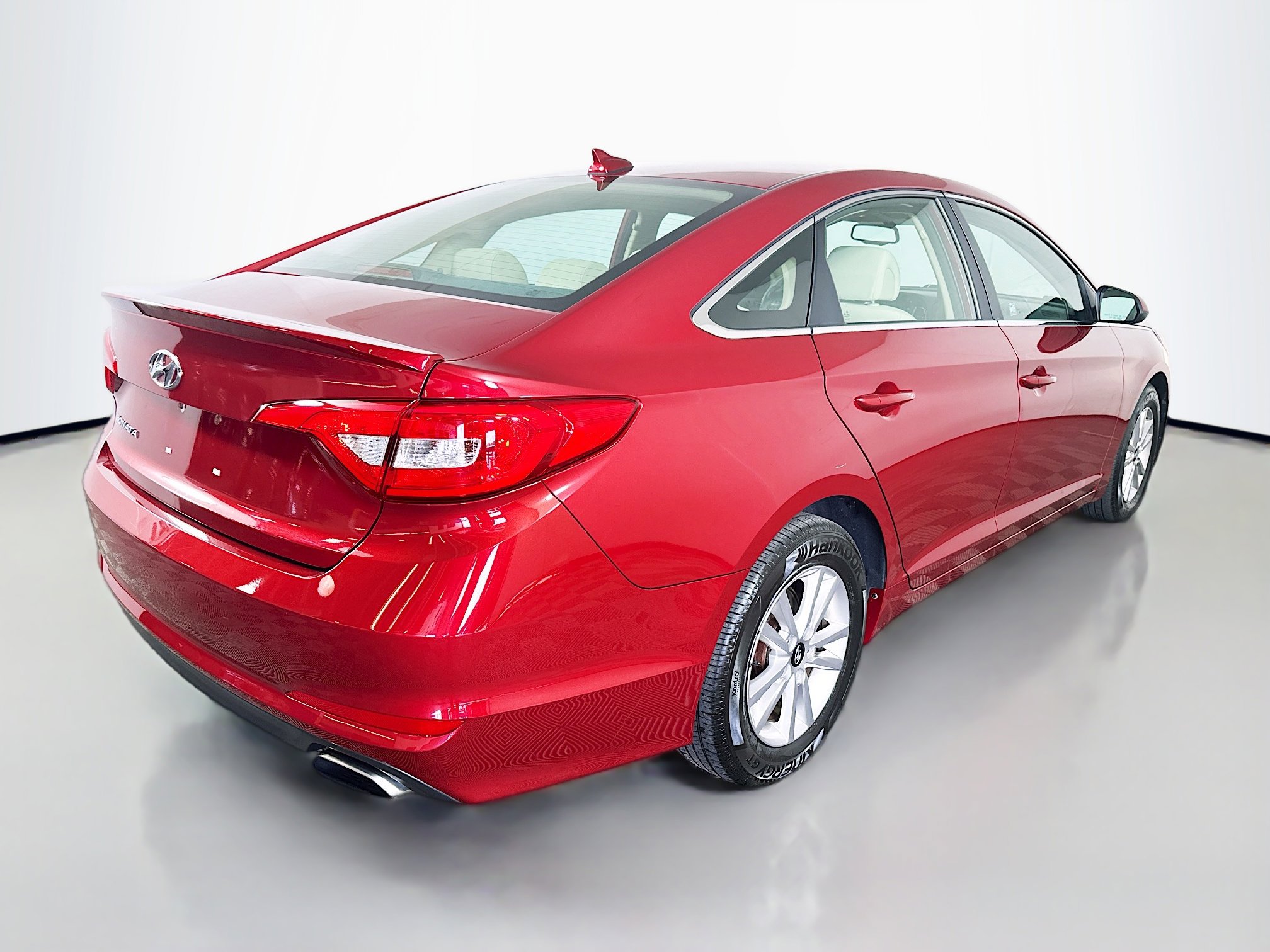 2015 Hyundai Sonata SE photo 7