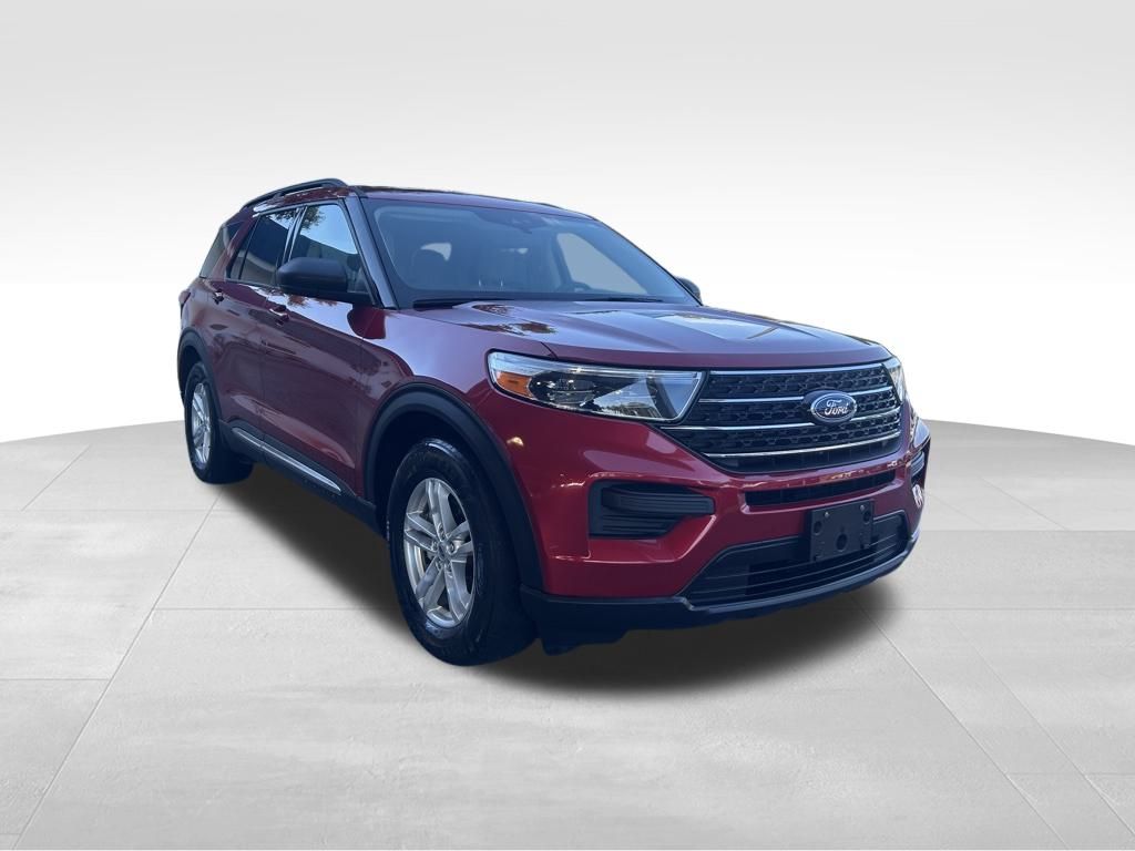 2020 Ford Explorer XLT photo 2