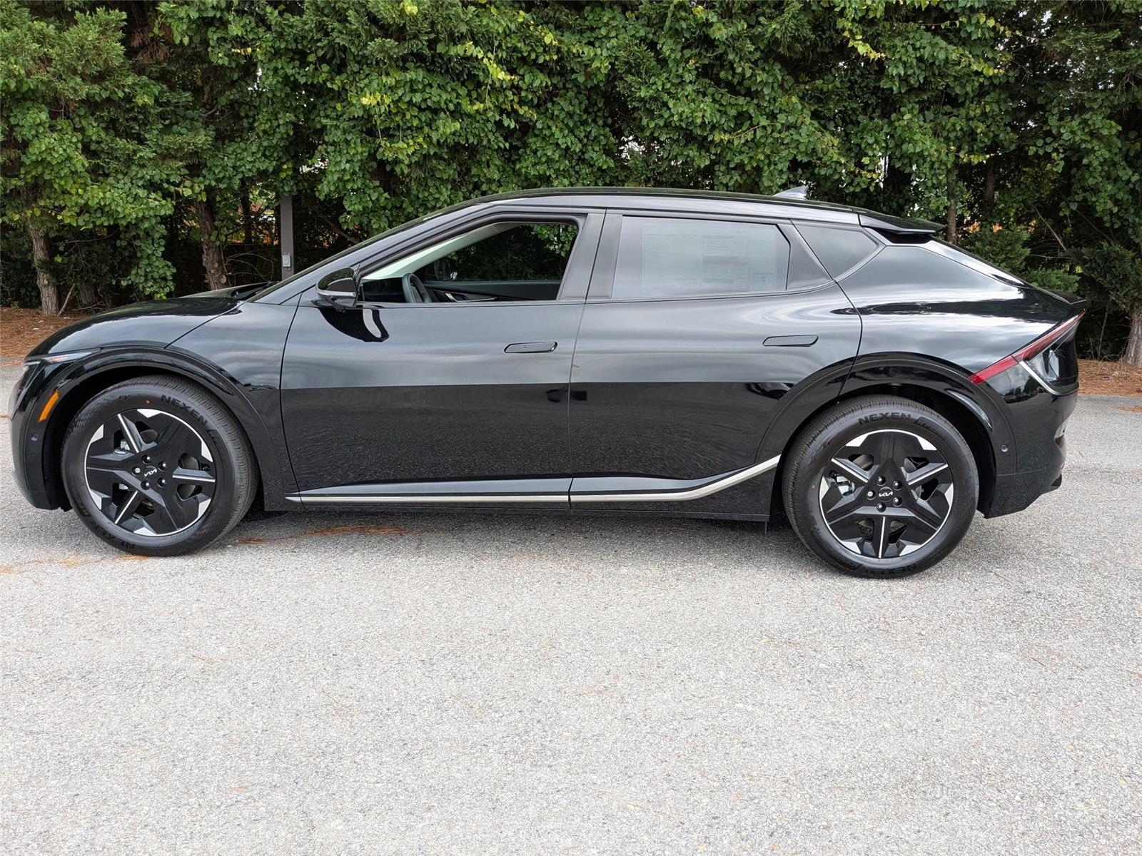 2025 Kia EV6 Light Wind photo 9