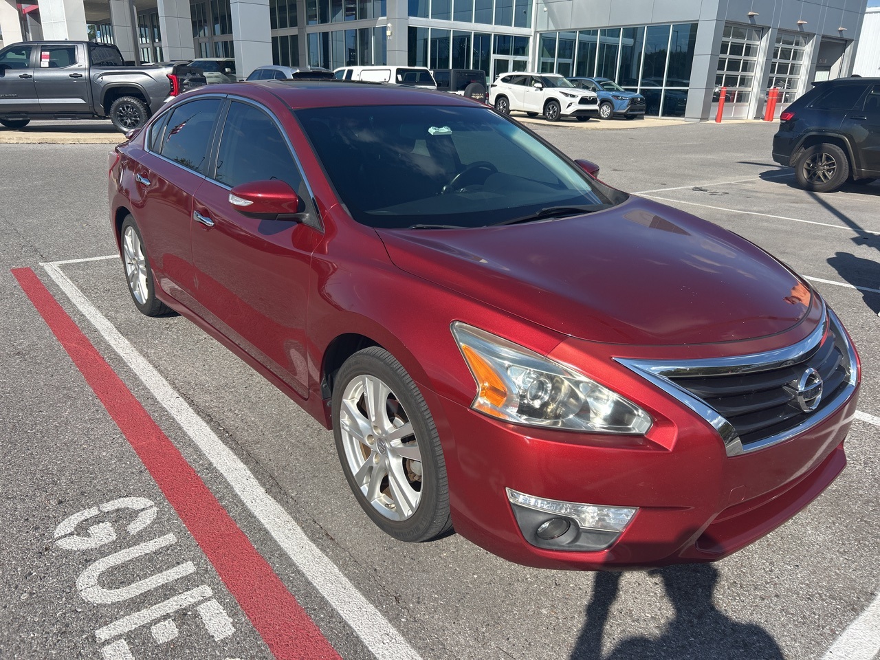2013 Nissan Altima 3.5 SL photo 2