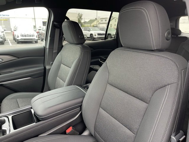 2026 Chevrolet Traverse photo 16