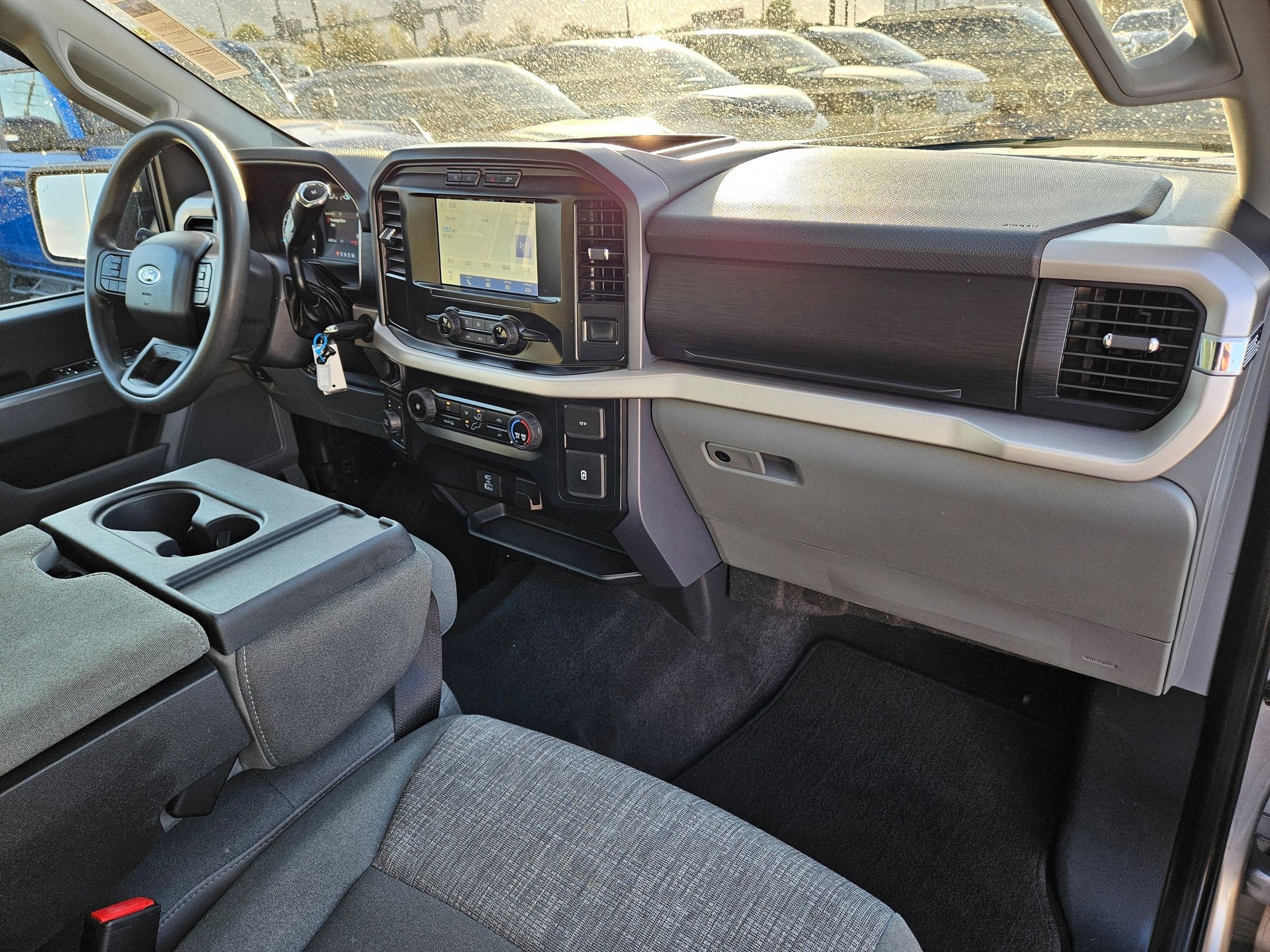2023 Ford F-150 XLT photo 27