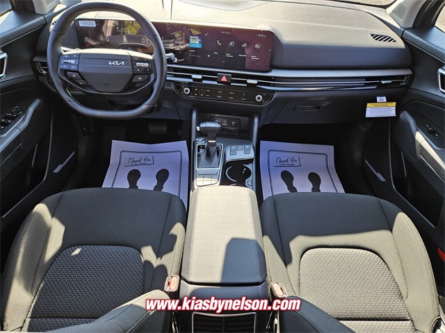 2026 Kia Sportage LX photo 6