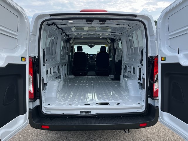 2025 Ford Transit Cargo Van photo 8