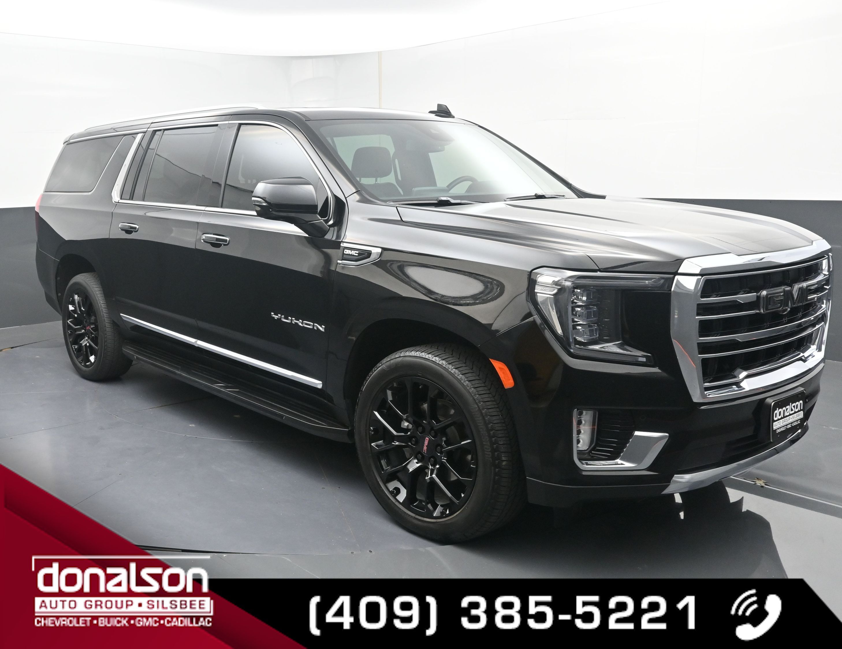 2023 GMC Yukon XL SLT's photo