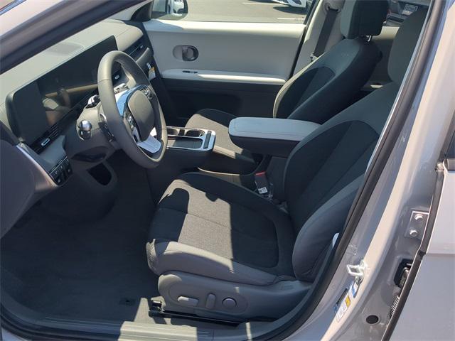 2025 Hyundai Ioniq 5 SE photo 11