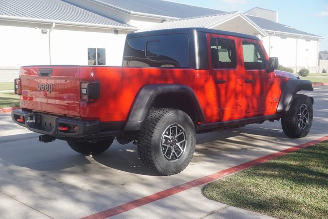 2024 Jeep Gladiator Rubicon photo 4
