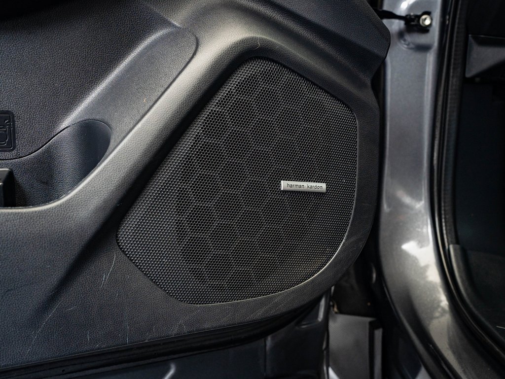 2020 Subaru Ascent Touring photo 21