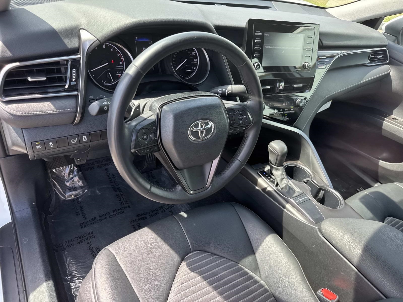 2024 Toyota Camry SE photo 15