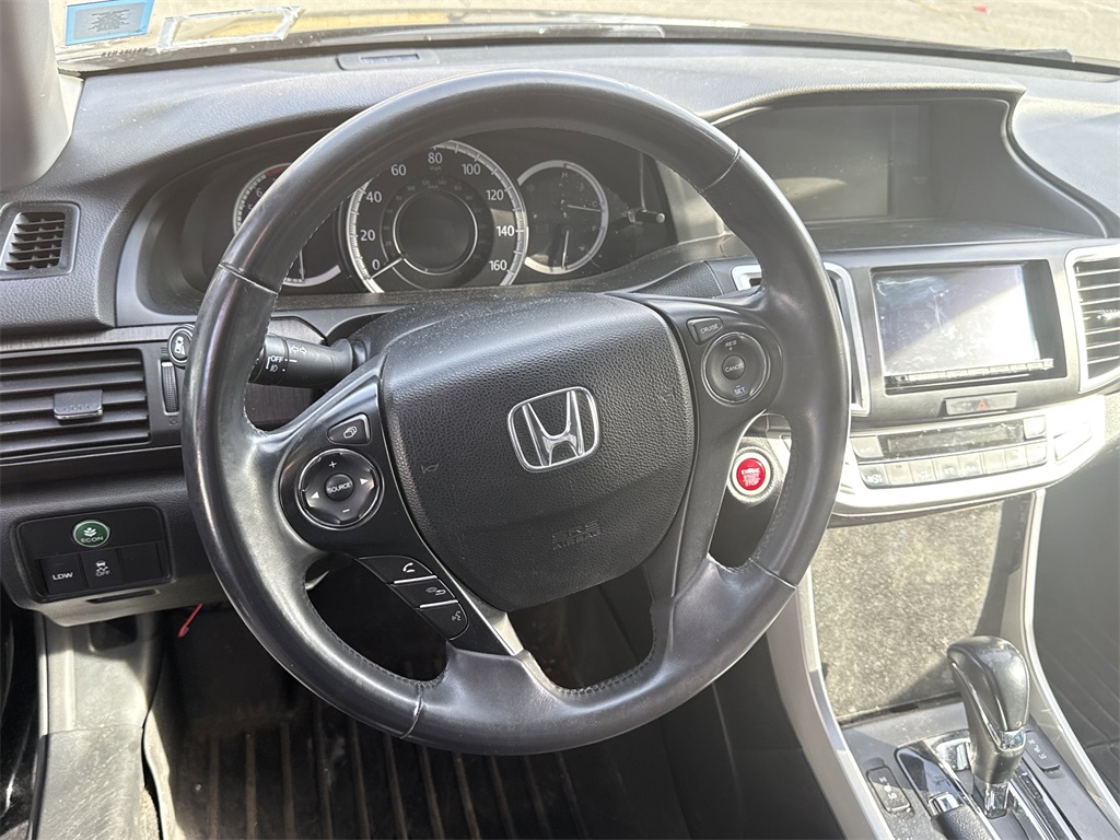 2015 Honda Accord EX-L photo 4