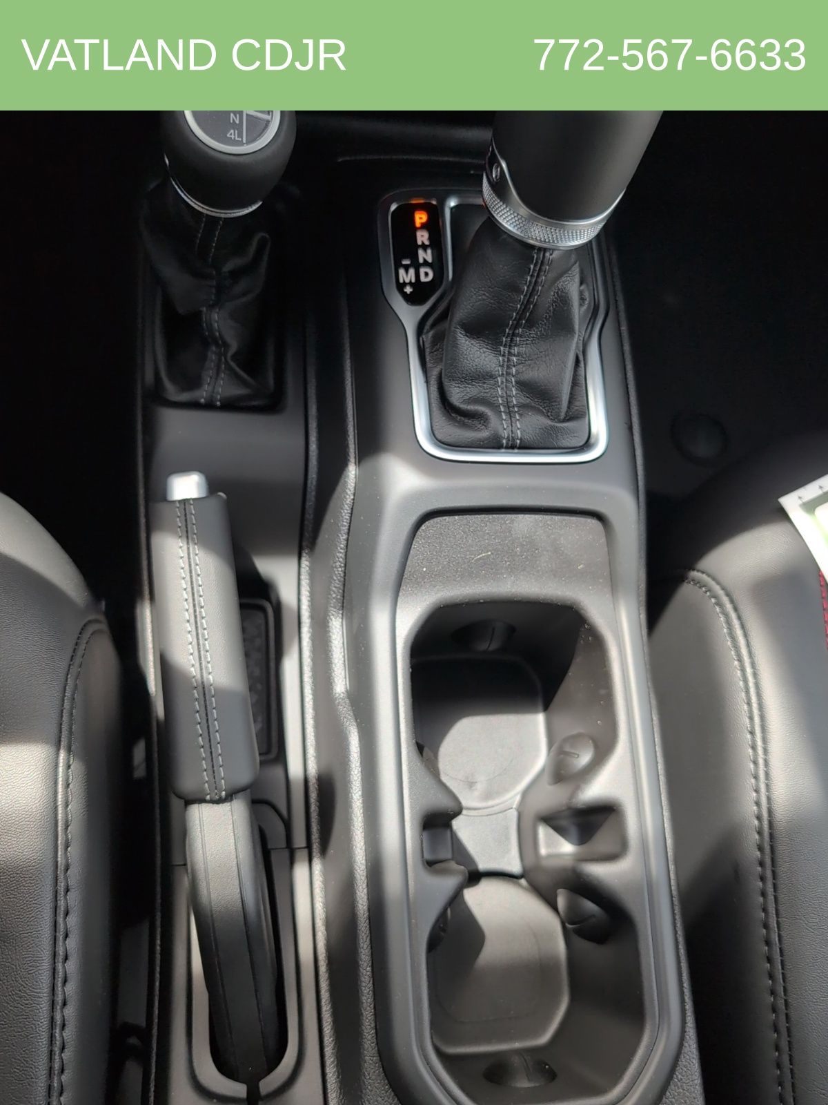 2025 Jeep Wrangler Rubicon photo 23