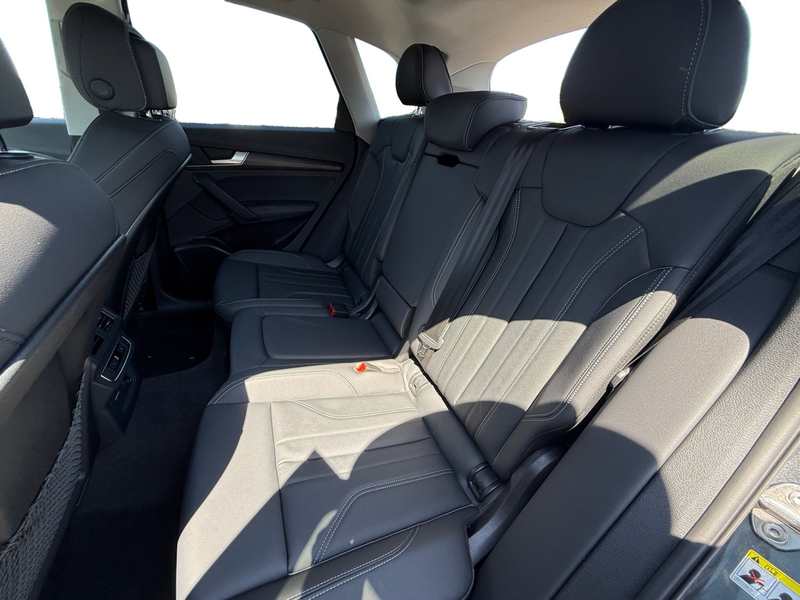 2025 Audi Q5 45 S line Premium Plus photo 15