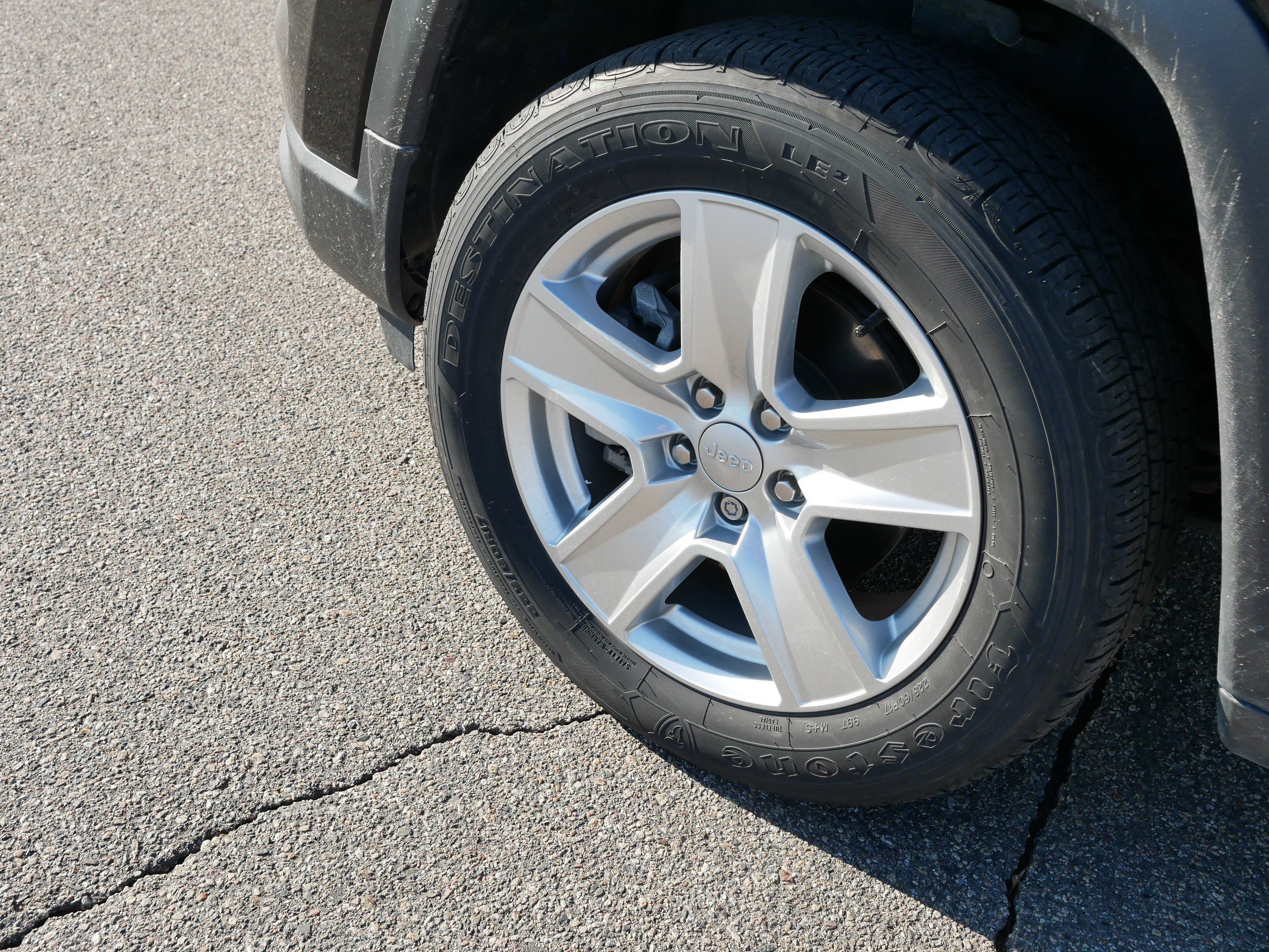 2022 Jeep Compass North Edition Latitude photo 2