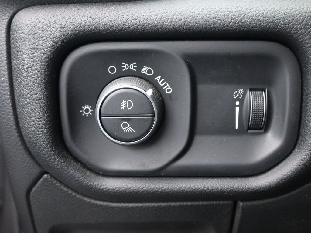 2020 Ram 1500 Big Horn Lone Star photo 18