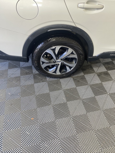 2020 Subaru Outback Limited photo 15