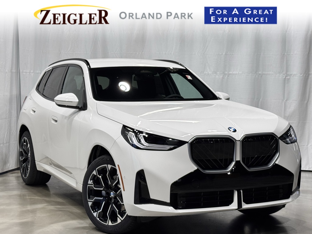 2026 BMW X3 30's photo