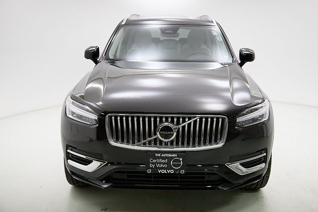 2023 VOLVO XC90 - Image 4