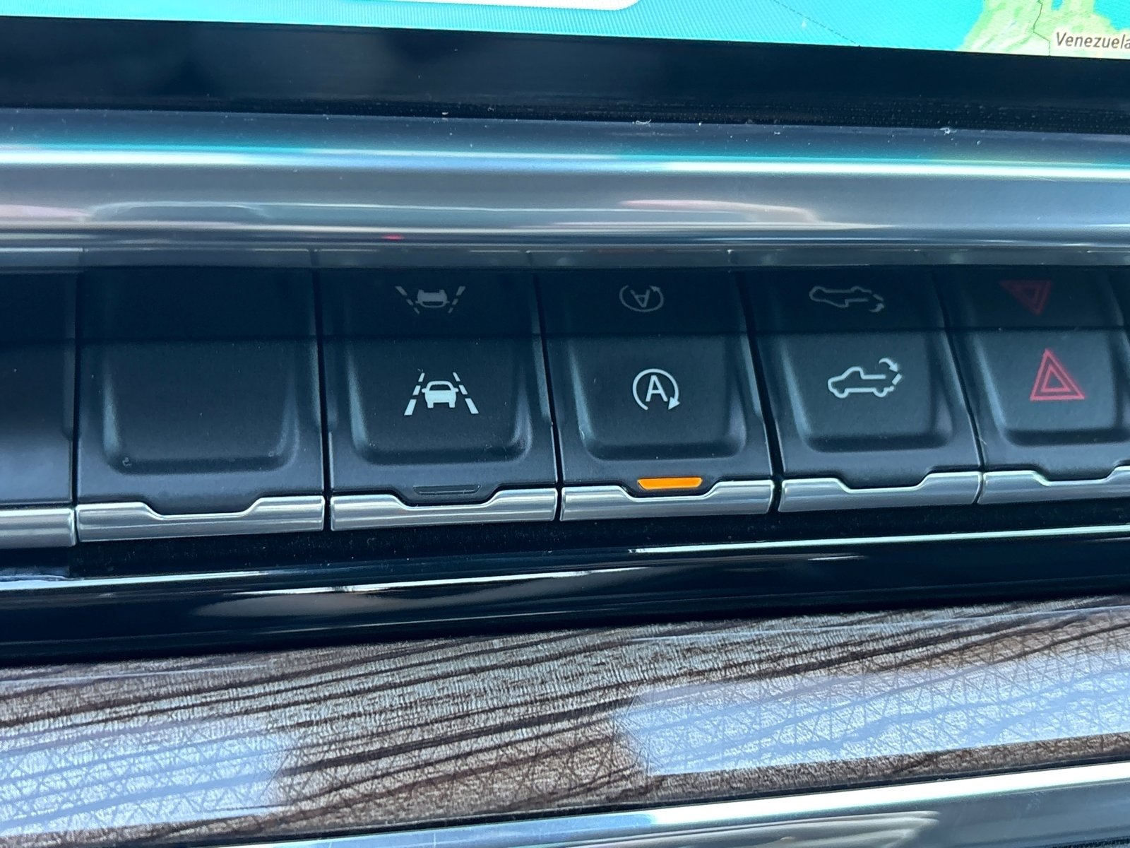 2023 Chevrolet Silverado 1500 RST photo 7