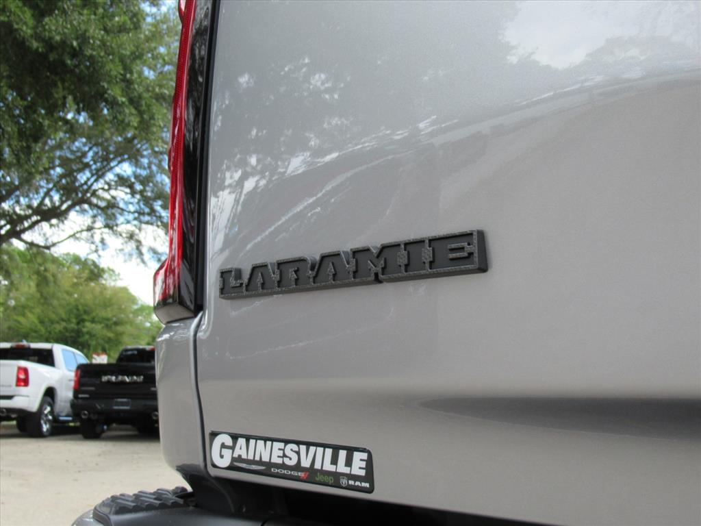 2026 Ram 1500 Laramie photo 7