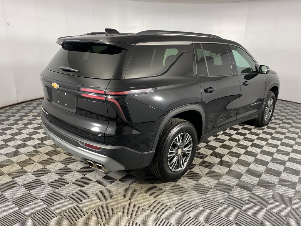 2024 Chevrolet Traverse 2LT photo 9