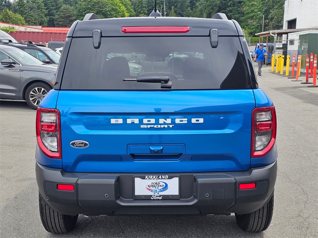 2025 Ford Bronco Sport Outer Banks photo 6