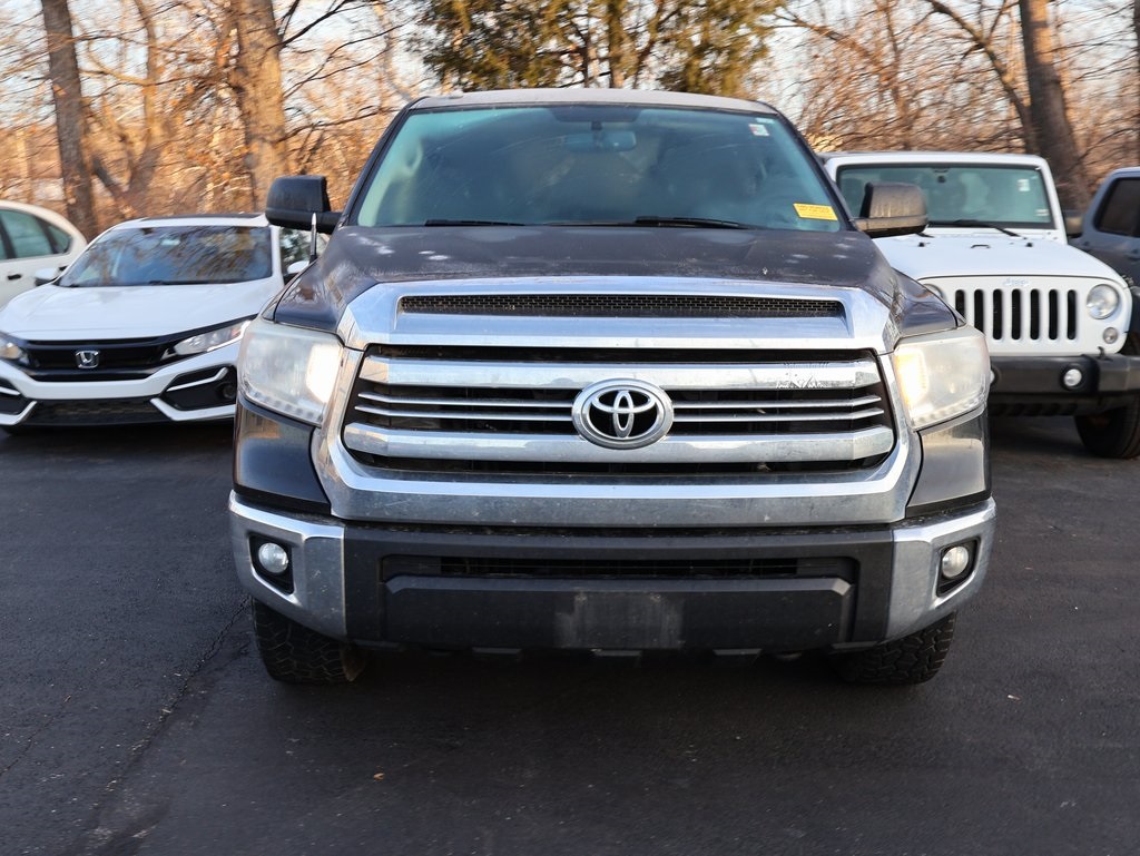 Used 2017 Toyota Tundra SR5 with VIN 5TFDW5F12HX641859 for sale in Kansas City