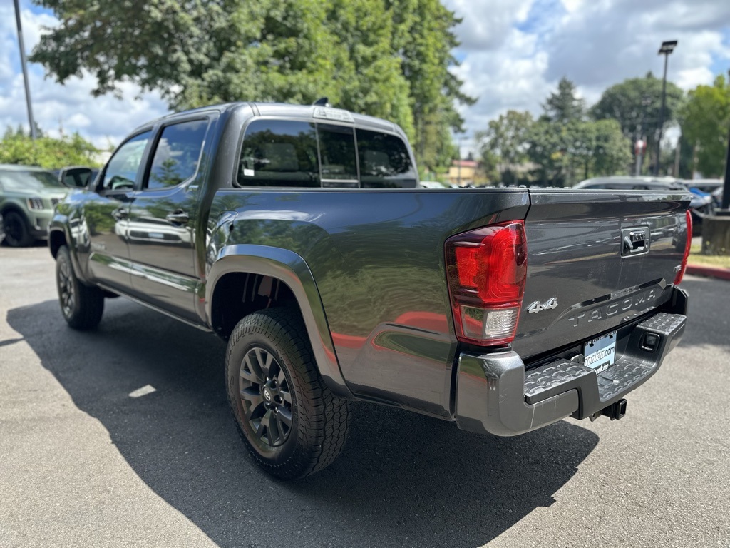 2023 Toyota Tacoma SR5 photo 9
