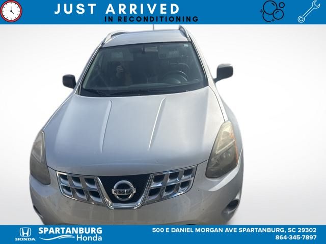 2015 Nissan Rogue Select S's photo