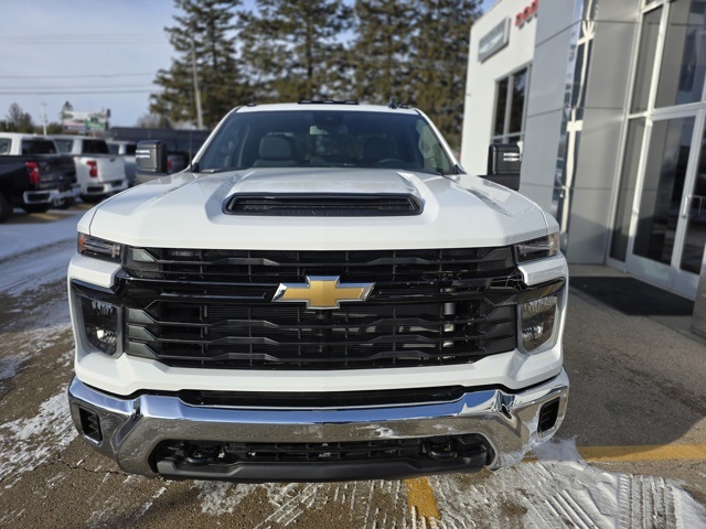 2025 Chevrolet Silverado 2500HD Work Truck photo 2