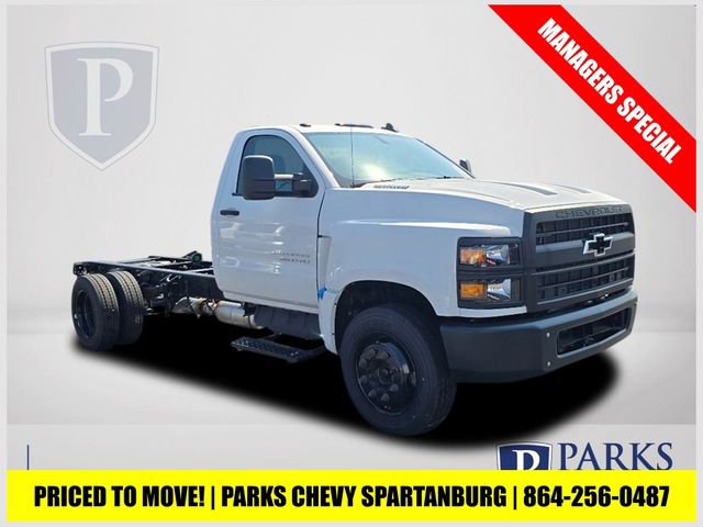 2023 Chevrolet Silverado 4500 Medium Duty Chassis Cab Work Truck's photo