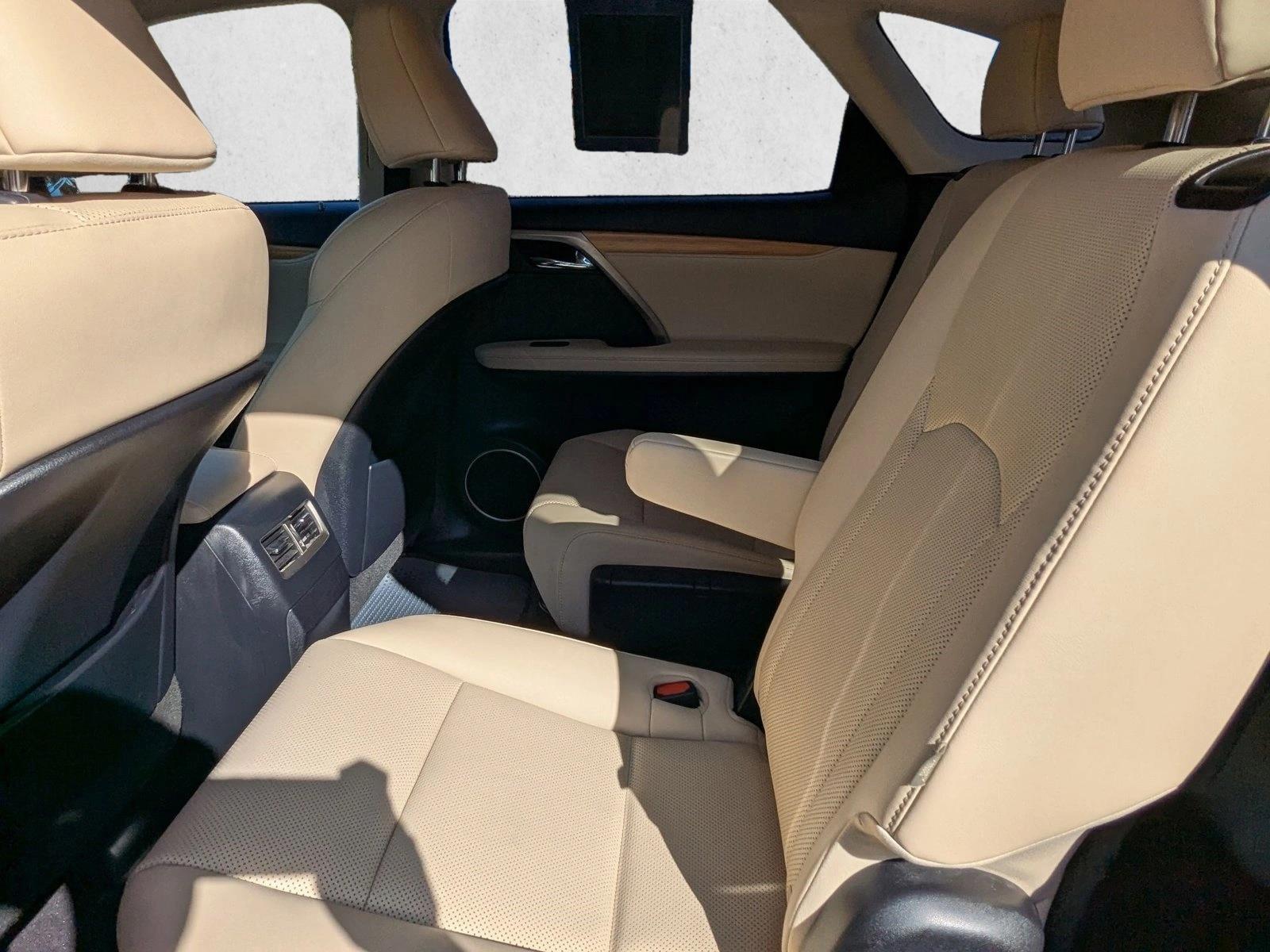 2022 Lexus RX 450hL photo 18