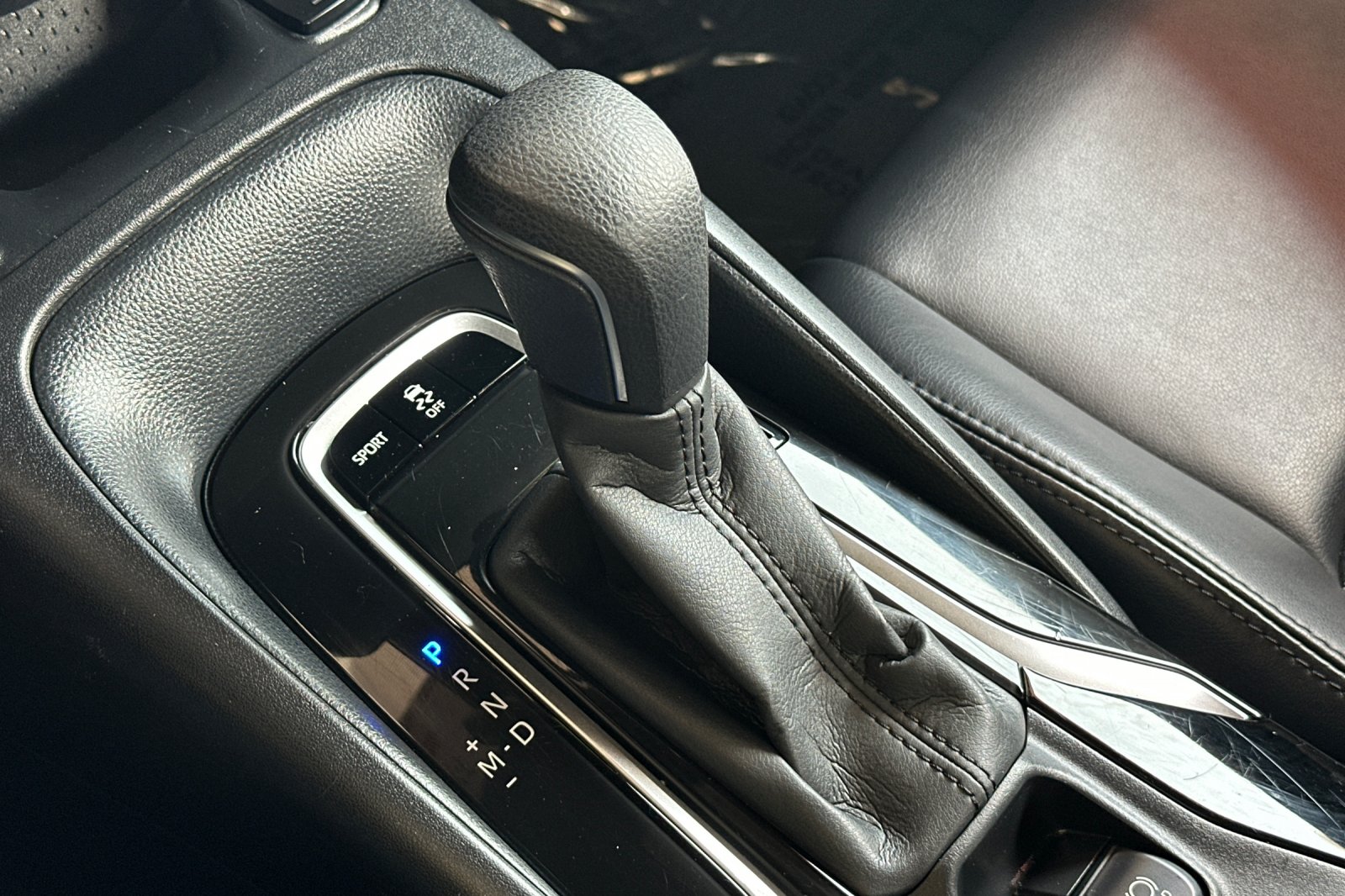 2022 Toyota Corolla XSE photo 19