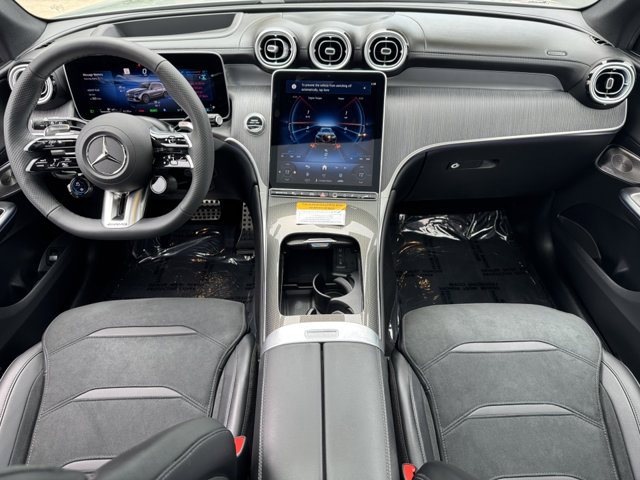 2025 Mercedes Benz GLC 63 S E PERFORMANCE photo 4