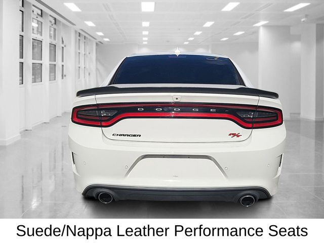 2017 Dodge Charger R/T Scat Pack photo 3