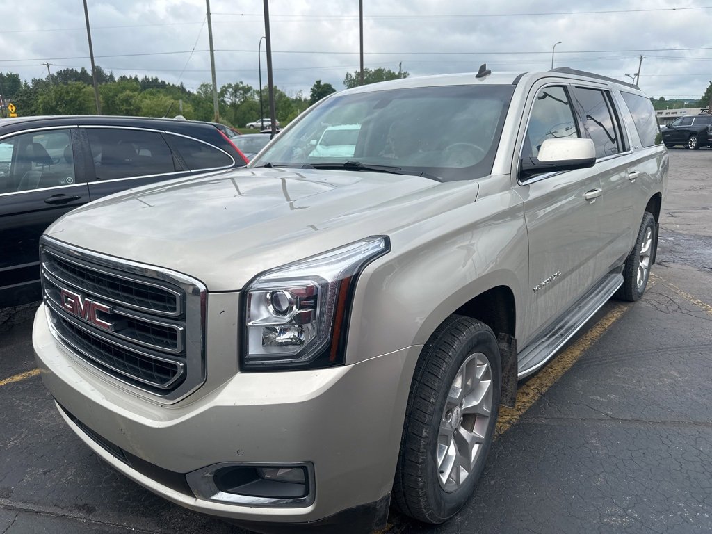 Used 2015 GMC Yukon XL SLE with VIN 1GKS2GKC8FR151583 for sale in Traverse City, MI