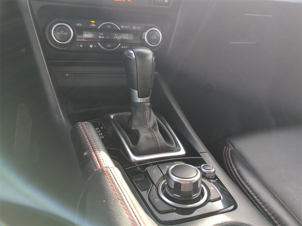 2014 Mazda Mazda3 Grand Touring photo 15