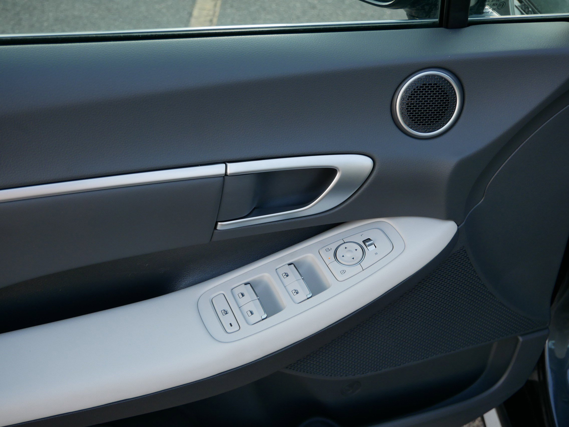 2024 Hyundai Sonata SEL Convenience photo 19