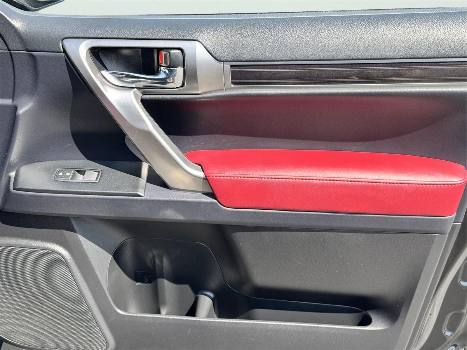 2022 Lexus GX 460 Luxury photo 21
