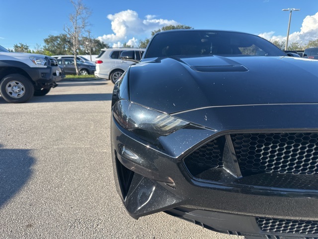 2022 Ford Mustang GT Premium photo 3