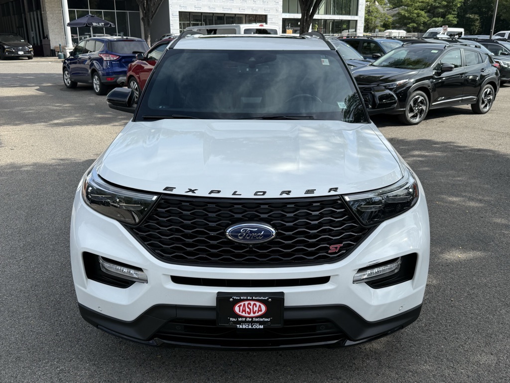 2021 Ford Explorer ST photo 2