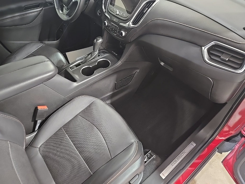 2018 Chevrolet Equinox Premier photo 18