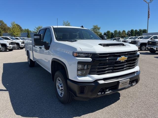 2024 Chevrolet Silverado 2500HD Work Truck photo 3