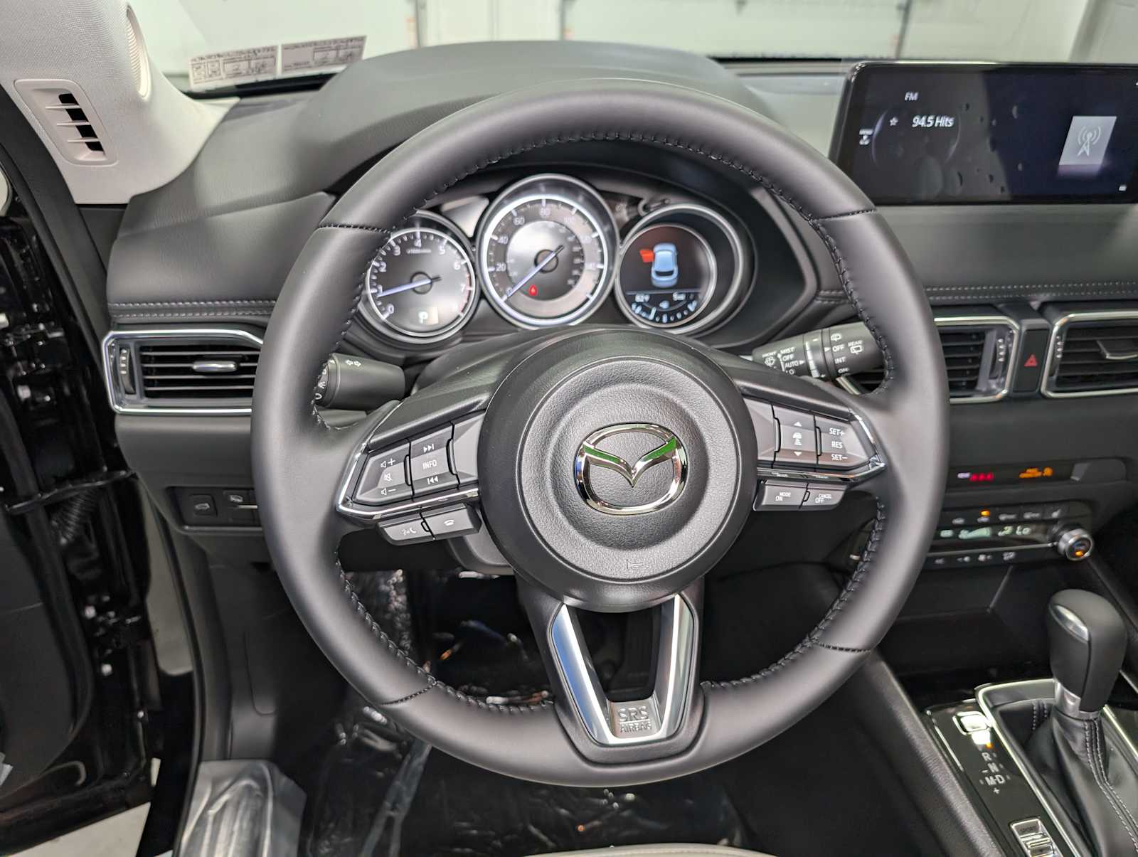 2025 Mazda CX-5 2.5 S Preferred photo 33