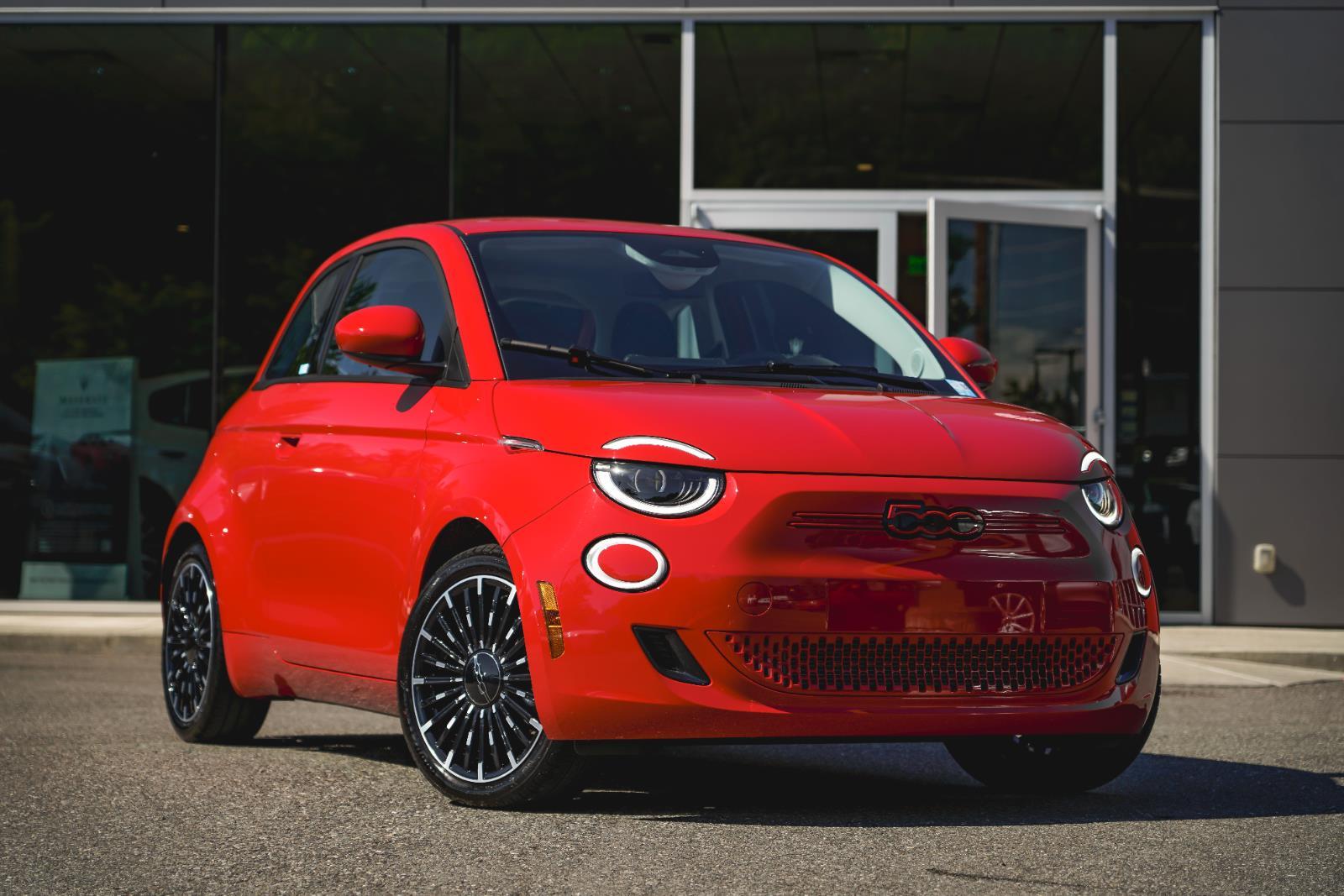NEW 2024 FIAT 500E INSPI(RED)