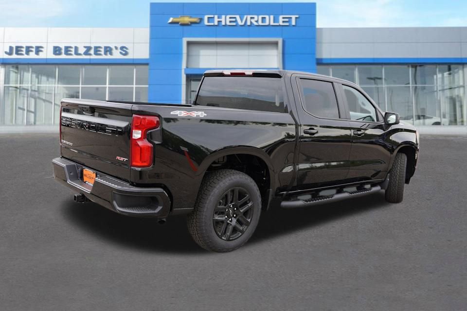 2026 Chevrolet Silverado 1500 RST photo 3