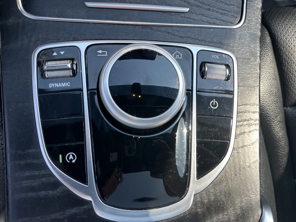 2021 Mercedes Benz C 300 photo 23